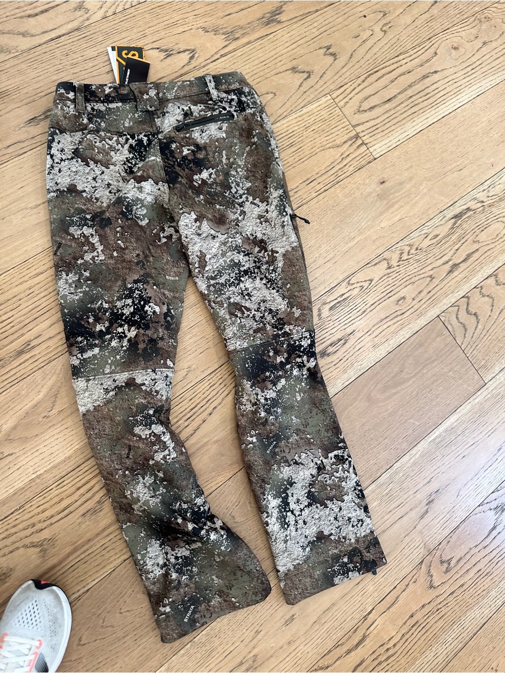 She outdoor CAMO
FSC
MIX
FBC® C171001

STRATA
SHE VALKYRIE PANT